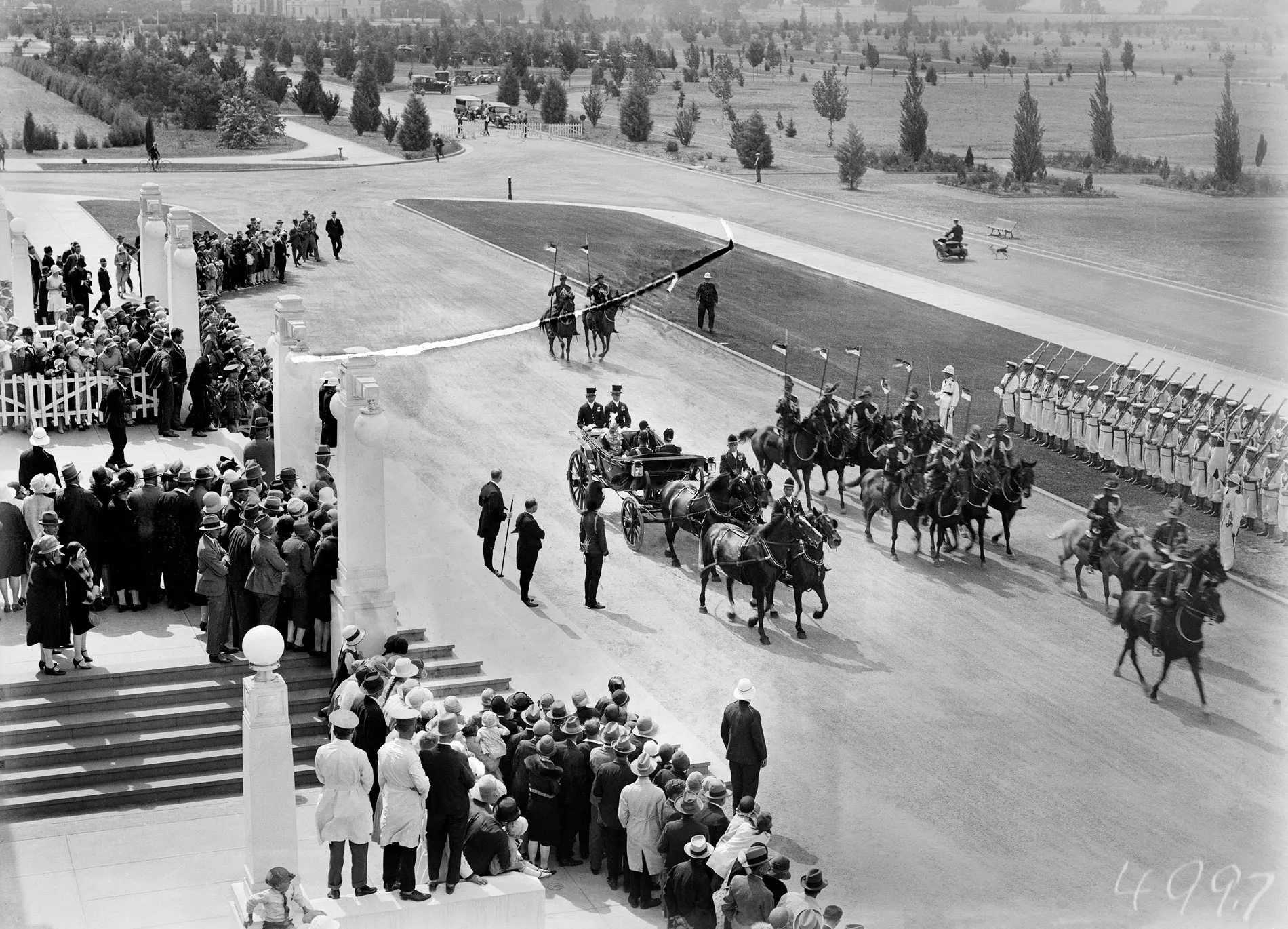 Governor-General Lord Stonehaven arrives at Parliament House in a carriage escorted by the Light Horse. Governor-General Lord Stonehaven arrives at Parliament House in a carriage escorted by the Light Horse.
