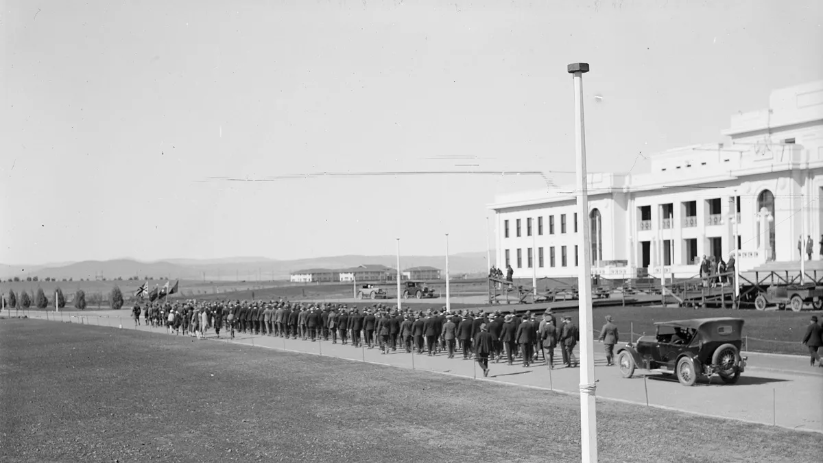 Anzac Day at the provisional Parliament House