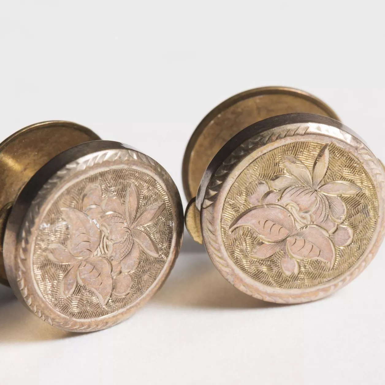 Court dress cufflinks and vesta case